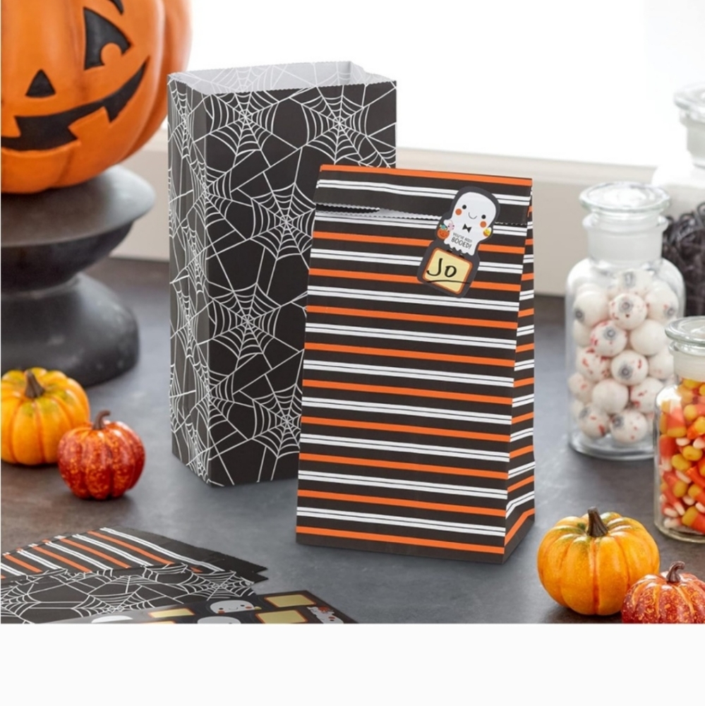 Hallmark Halloween Boo Bags lot 36 Gift Tag Stickers party trick or treat